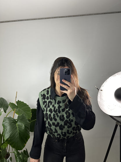 PULL SANS MANCHES LÉA - KAKI